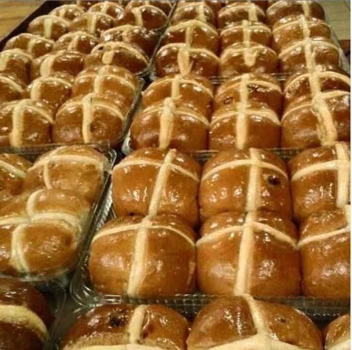 Glaze Bakery Hot Cross Buns & Cod Fish Cakes