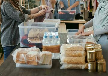 Grateful Bread Community Giveaway Event