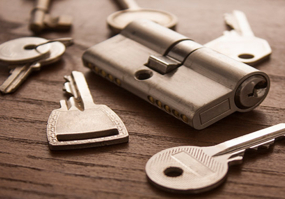 Barnes' Locksmith Service