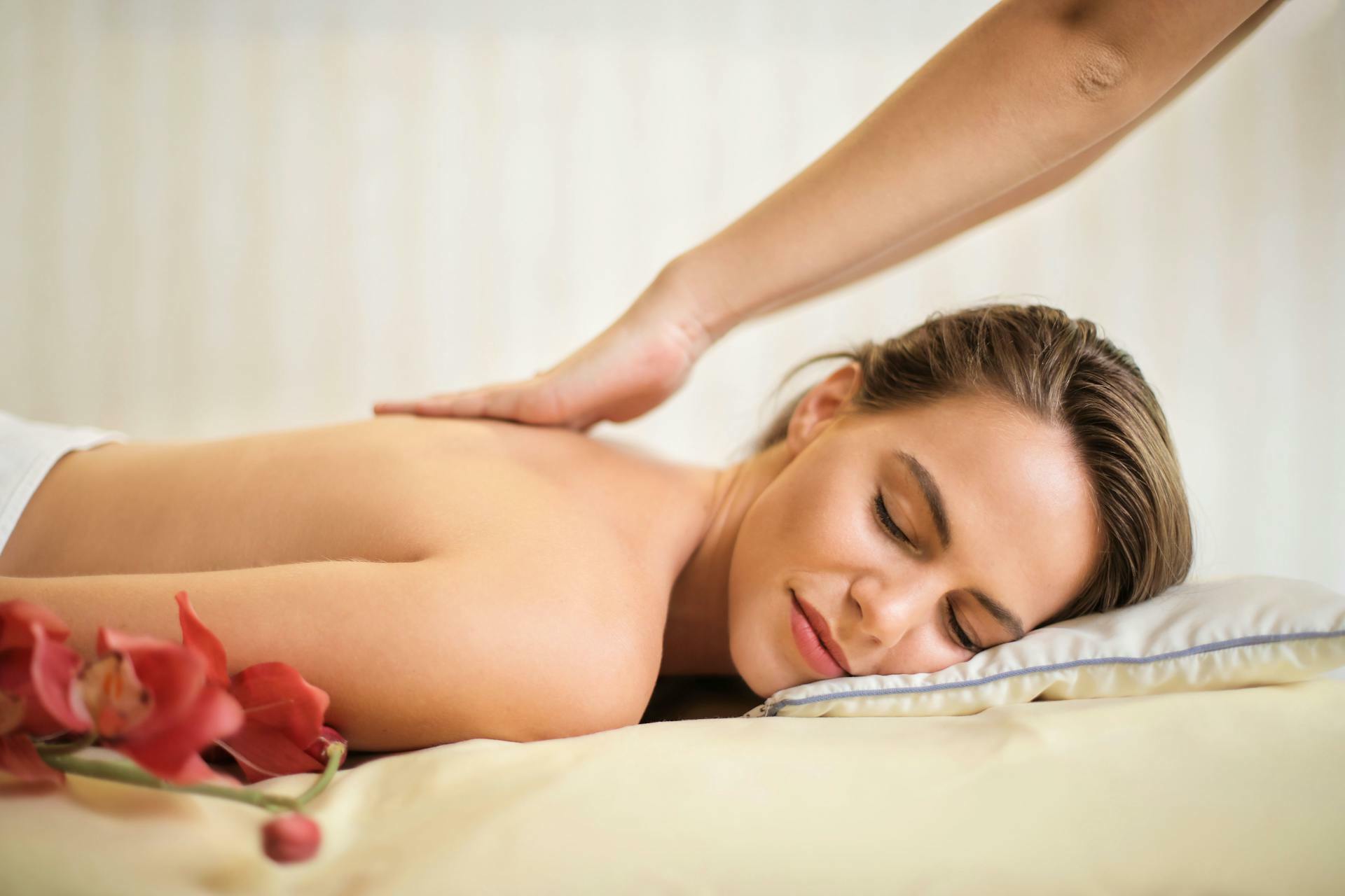 Spa Oasis: Monday - Thursday Massage Specials