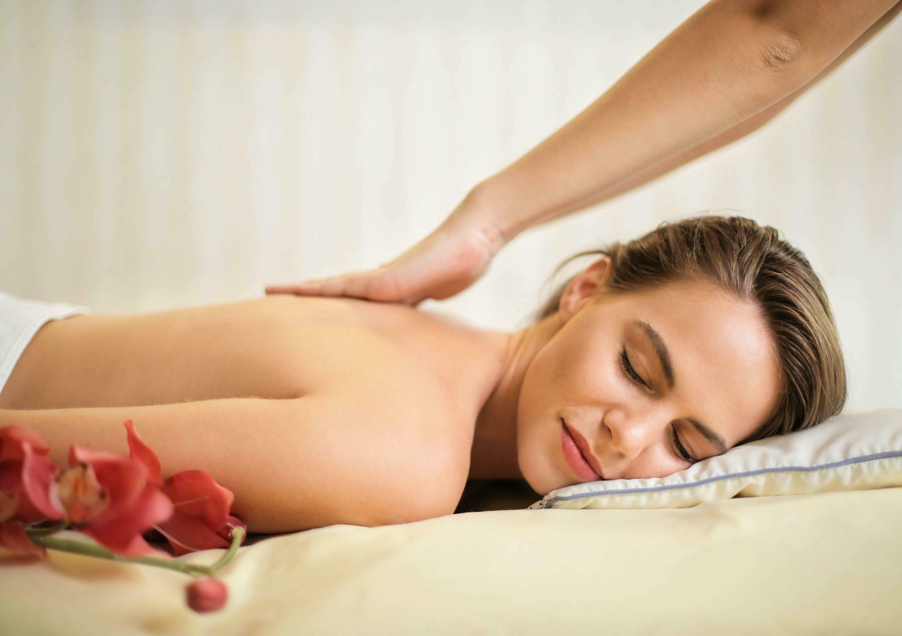 Spa Oasis: Monday - Thursday Massage Specials