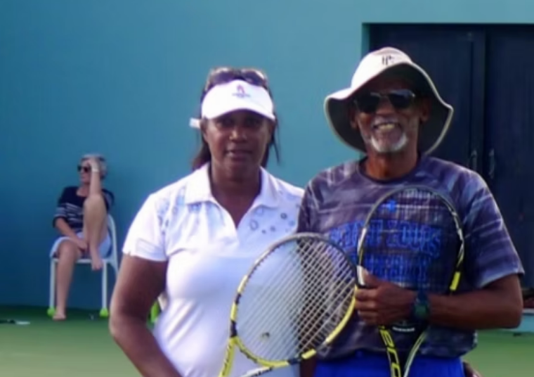 Stowe N Stowe Tennis