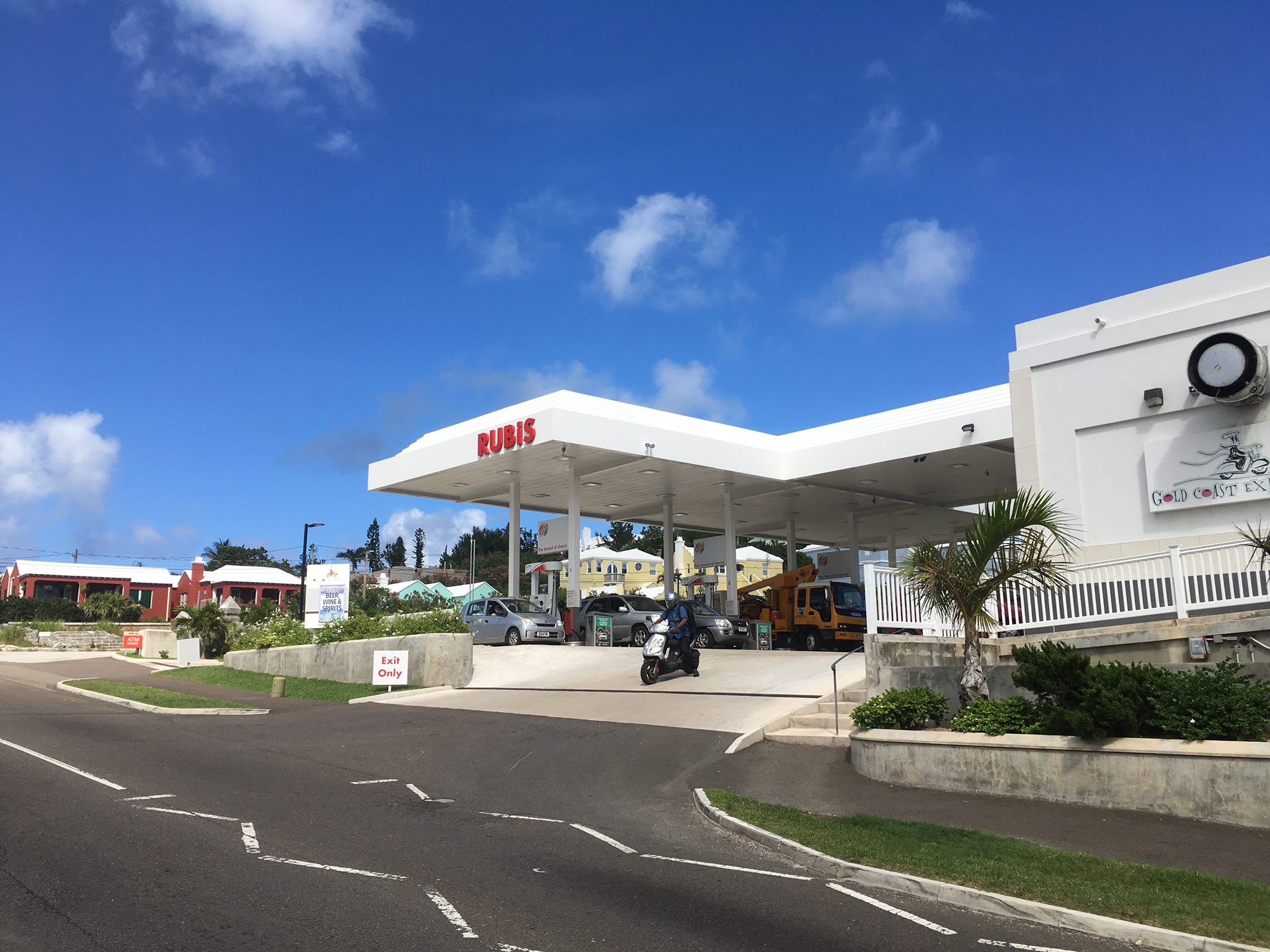 Rubis Warwick Gas Station