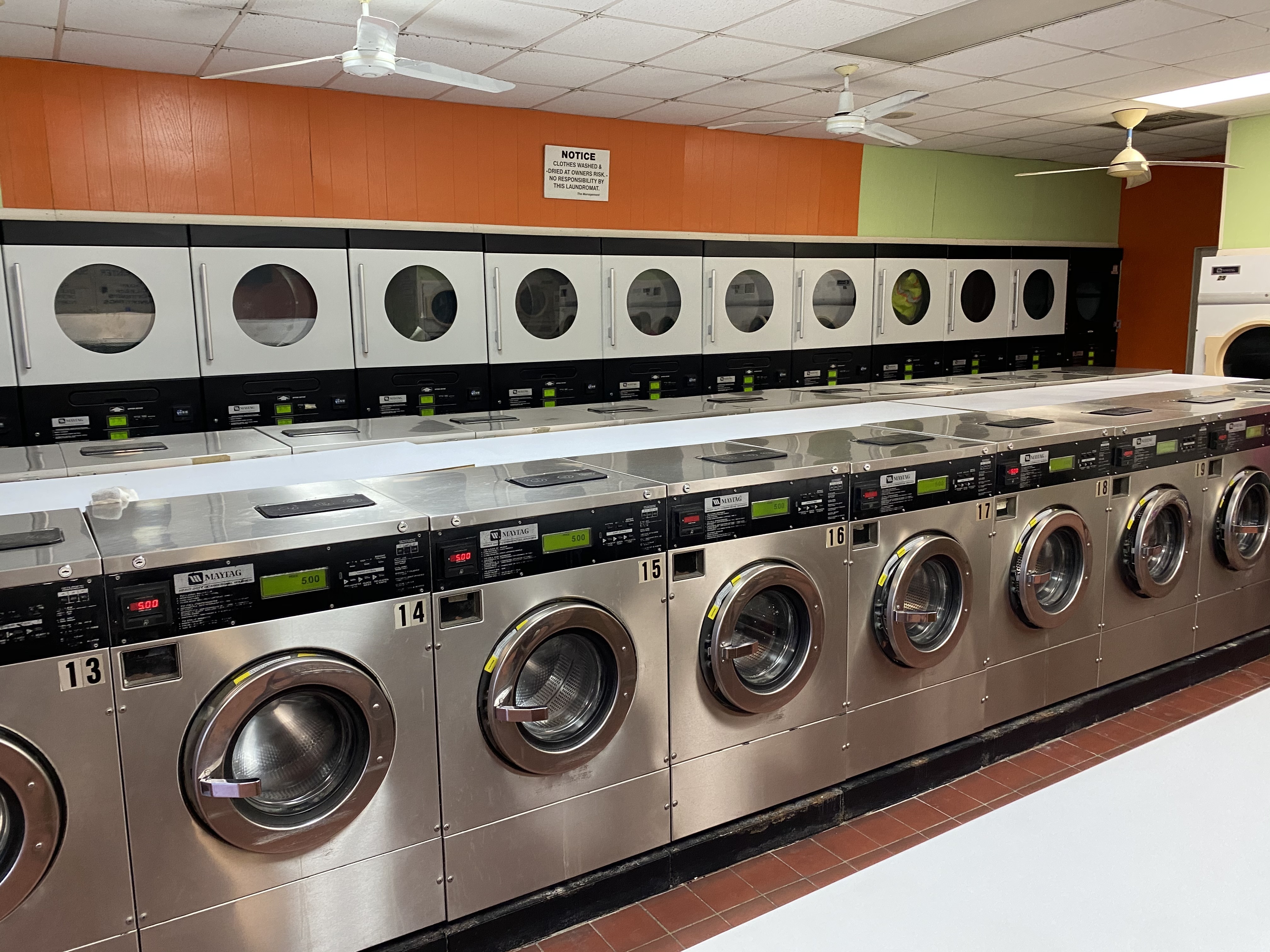 Quickie Lickie Laundromat Bermuda Businesses Directory