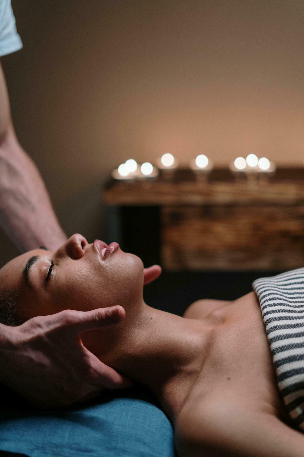 Massage Specials – Perfect for a Midweek Reset at Spa Oasis